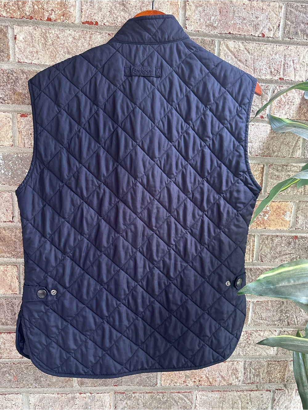 Barbour Men's Quilted Navy Vest medium - Picture 2 of 10